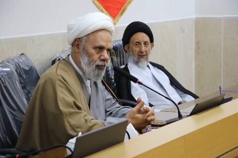 تصاویر|نشست تخصصی اعضای دبیرخانه حوزه پیشرو و سرآمد با حجت‌ الاسلام والمسلمین عابدی