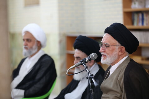 تصاویر| نشست جامعه روحانیت شیراز