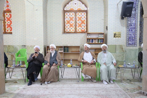 تصاویر| نشست جامعه روحانیت شیراز