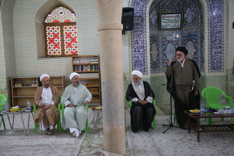 تصاویر| نشست جامعه روحانیت شیراز