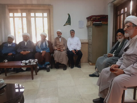 تصاویر/ بازدید مدیر و معاونان حوزه علمیه کاشان از مدارس علمیه این منطقه