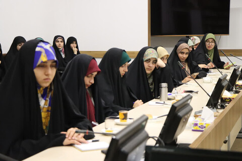 تصاویر | نشست صمیمی امام جمعه زنجان با جمعی از مسئولان بسیج دانشگاه‌های استان زنجان