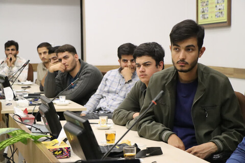 تصاویر | نشست صمیمی امام جمعه زنجان با جمعی از مسئولان بسیج دانشگاه‌های استان زنجان