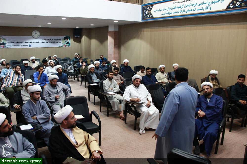 کارگاه آموزشی توانمندسازی طلاب فرهنگی شاغل در آموزش و پرورش در اهواز