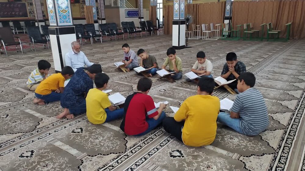 مسجد تراز | جوانان و نوجوانان خط قرمز مسجد هستند!