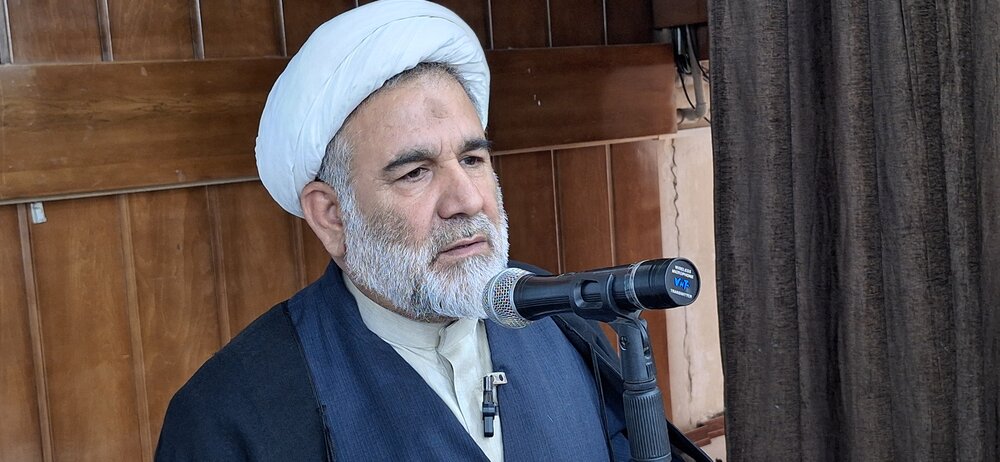 طلبه بدون لباس، مبلغ ناقص است؛ هشدار پناهی به مدیران مدارس