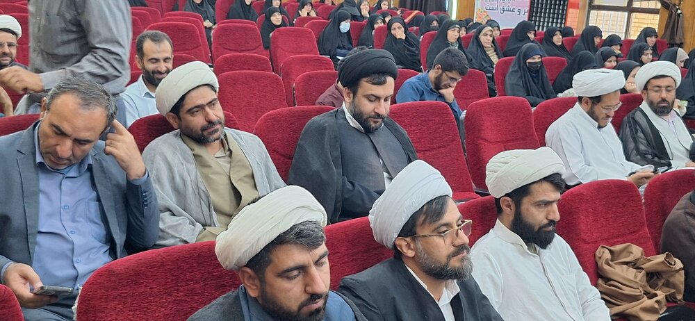 طلبه بدون لباس، مبلغ ناقص است؛ هشدار پناهی به مدیران مدارس