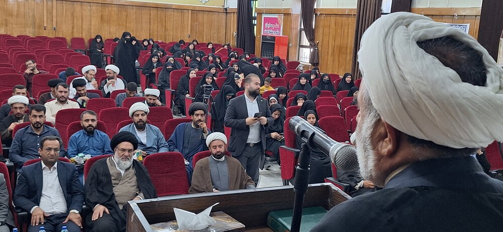 طلبه بدون لباس، مبلغ ناقص است؛ هشدار پناهی به مدیران مدارس