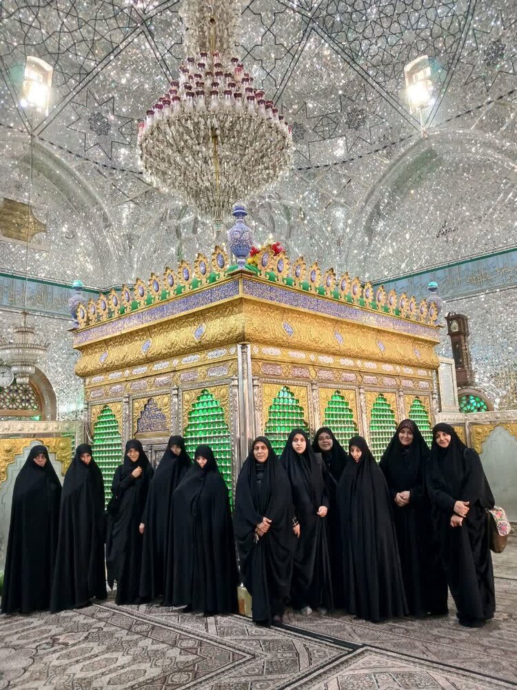 علم زمانی ارزشمند است که با تهذیب و عمل صالح همراه شود