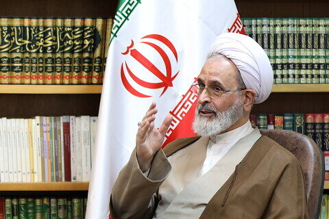 Imágenes / Reunión del presidente de la Asamblea de Unidad Musulmana de Pakistán con el Ayatolá Arafi