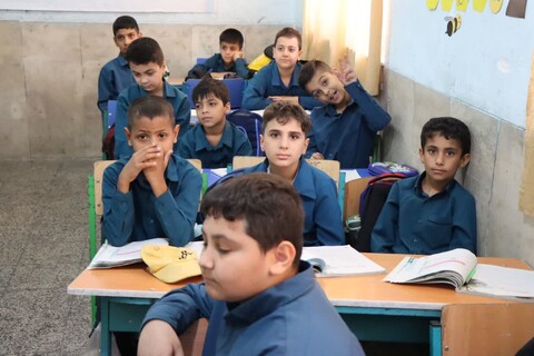 تصاویر/ دیدار صمیمی امام جمعه عالیشهر با دانش آموزان