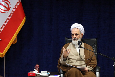 تصاویر/ جلسه شورای معاونین مرکز مدیریت حوزه‌های علمیه