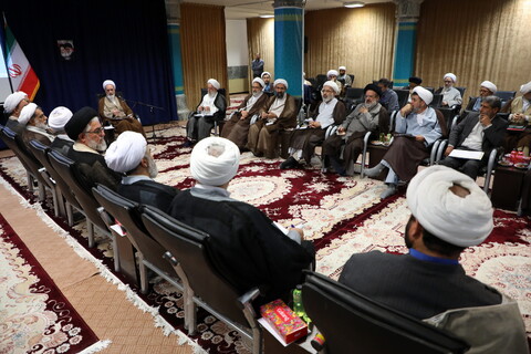 تصاویر/ جلسه شورای معاونین مرکز مدیریت حوزه‌های علمیه