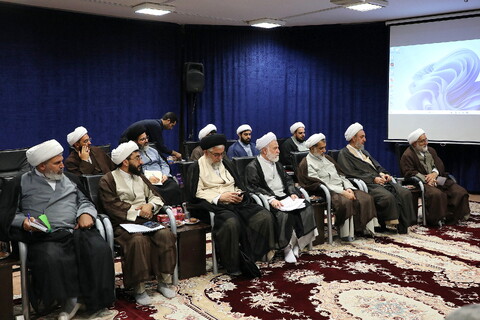 تصاویر/ جلسه شورای معاونین مرکز مدیریت حوزه‌های علمیه