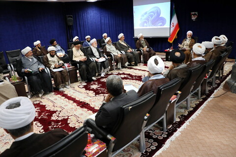 تصاویر/ جلسه شورای معاونین مرکز مدیریت حوزه‌های علمیه