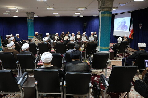 تصاویر/ جلسه شورای معاونین مرکز مدیریت حوزه‌های علمیه