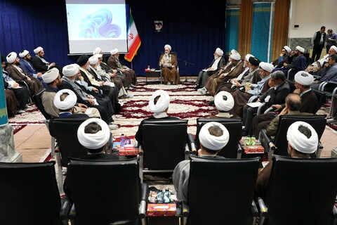 تصاویر/ جلسه شورای معاونین مرکز مدیریت حوزه‌های علمیه