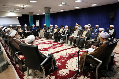 تصاویر/ جلسه شورای معاونین مرکز مدیریت حوزه‌های علمیه