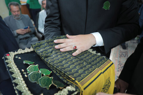 عکس/ مراسم غبارروبی امامزاده موسی مبرقع(ع)باحضور آیت الله اراکی