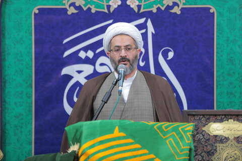 عکس/ مراسم غبارروبی امامزاده موسی مبرقع(ع)باحضور آیت الله اراکی