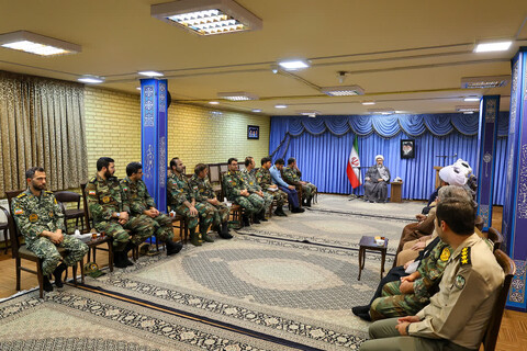 تصاویر | دیدار ارشد نظامی و هماهنگ کننده عقیدتی سیاسی های منطقه آذربایجان شرقی و اردبیل با نماینده ولی فقیه در استان آذربایجان شرقی