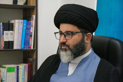 تصاویر/ آیین رونمایی از کتاب قطعا سننتصر