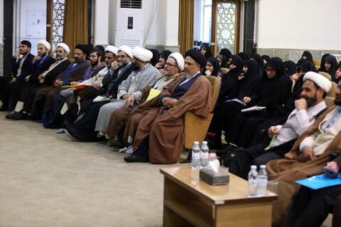 تصاویر/ همایش آموزشی - توجیهی معاونین تبلیغ استانها و رابطین خواهر مدارس امین سراسر کشور