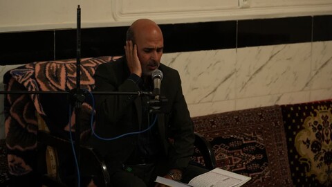 نشست صمیمی مداحان و شعرای آیینی کمال‌شهر