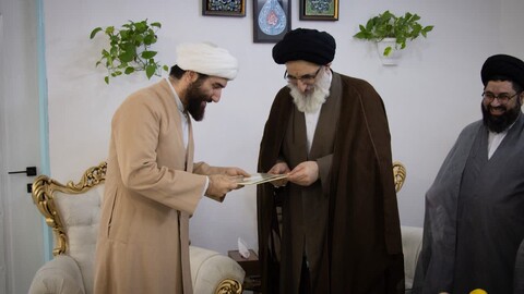 تصاویر/ تکریم و بازدید هفتگی امان جمعه همدان از علما، معمرین و مزدوجین طلبه استان البرز