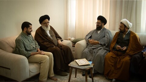 تصاویر/ تکریم و بازدید هفتگی امان جمعه همدان از علما، معمرین و مزدوجین طلبه استان البرز