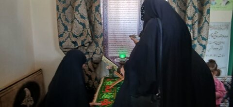 تصاویر/اردوی طلیعه حضور طلاب مدرسه علمیه الهیه ساوه در گلزار شهدا و مرقد امام خمینی( ره)