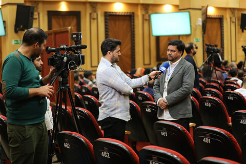 تصاویر/ نشست دبیرکل مجمع تقریب با میهمانان کنفرانس همبستگی با کودکان و نوجوانان فلسطینی