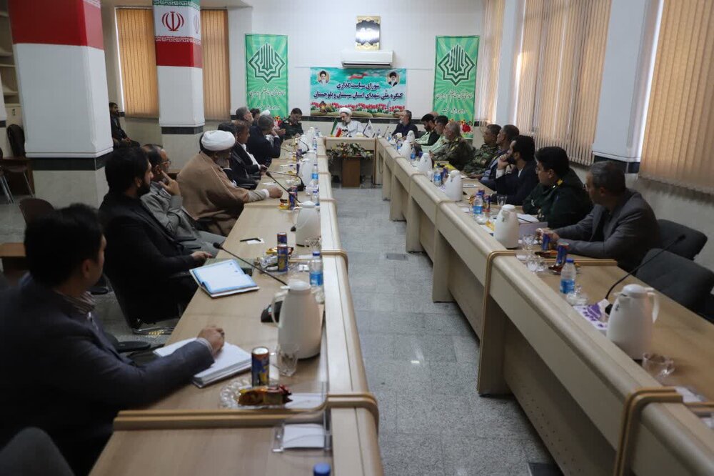 ملت‌ دارای فرهنگ شهادت شکست‌ناپذیر است