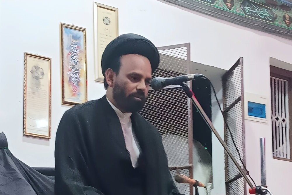 ज्ञान और अनुसंधान पर आधारित जीवन ही सफलता की गारंटी है, ईमान और नेक कामों के बिना जीवन घाटे में है: मौलाना शमा मुहम्मद रिज़वी
