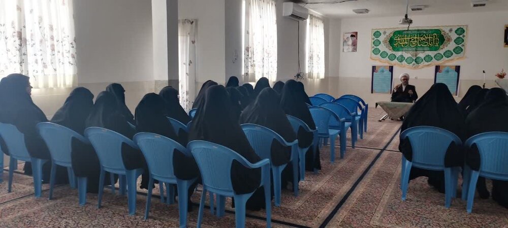 تصاویر/ جلسه اخلاق مدرسه علمیه الزهرا شهداد