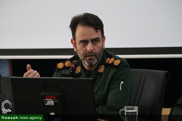 پرچم جهاد در سپاه زنجان از فرزند شهید به برادر شهید سپرده شد