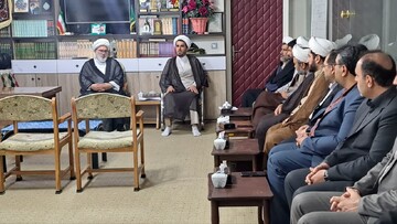 جلسه حوزه ناب معارف اسلامی در میاندوآب + تصاویر