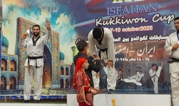 کسب مدال نقره طلبه تکواندوکار در مسابقات کوکیوان کاپ