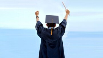 سواد خانواده | فرزند دانشجویم از دین و خانواده فاصله گرفته است؛ چه کنم؟