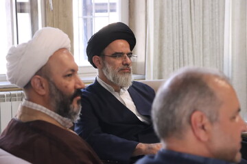 تصاویر/ دیدار اعضای شورای انجمن های اسلامی کارخانجات آذربایجان شرقی با مدیرکل تبلیغات اسلامی استان  آذربایجان شرقی