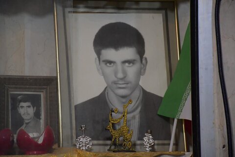 تصاویر/ دیدار امام جمعه خوی با خانواده شهدا و آزادگان