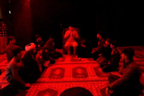 تصاویر/ مراسم هیئت هفتگی طلاب مدرسه علمیه تکاب