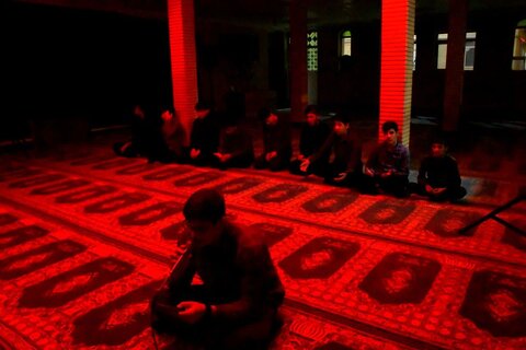 تصاویر/ مراسم هیئت هفتگی طلاب مدرسه علمیه تکاب