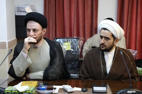 تصاویر/ نشست بصیرتی با موضوع نقد جریان فکری‌ قرآن بسندگی برگزار شد