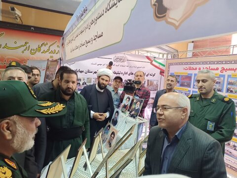 تصاویر/ اجلاسیه سرداران و 775 شهید شهرستان مهاباد