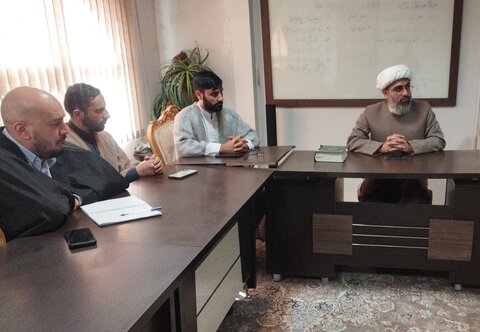 تصاویر/ درس اخلاق مدرسه علمیه سفیران هدایت امام صادق(ع)