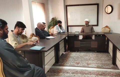 تصاویر/ درس اخلاق مدرسه علمیه سفیران هدایت امام صادق(ع)