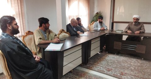 تصاویر/ درس اخلاق مدرسه علمیه سفیران هدایت امام صادق(ع)