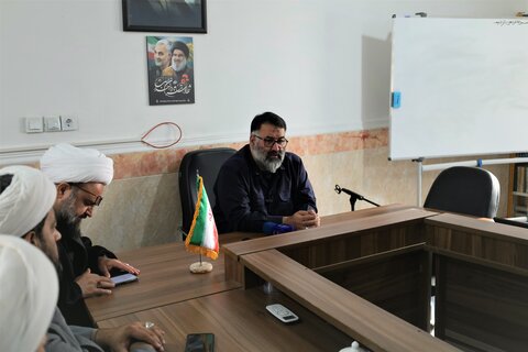 نشست جهاد تبیین، ویژه مدیریت حوزه علمیه استان و کادر مدارس زاهدان