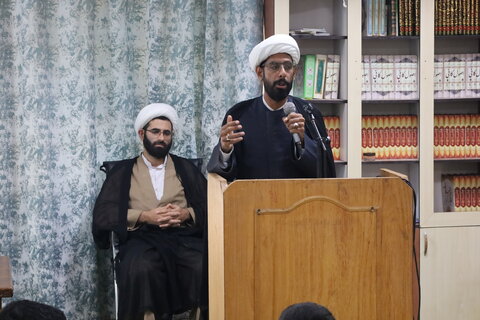 تصاویر / تریبون آزاد طلاب  مدرسه علمیه النبی (ص)  بندرعباس